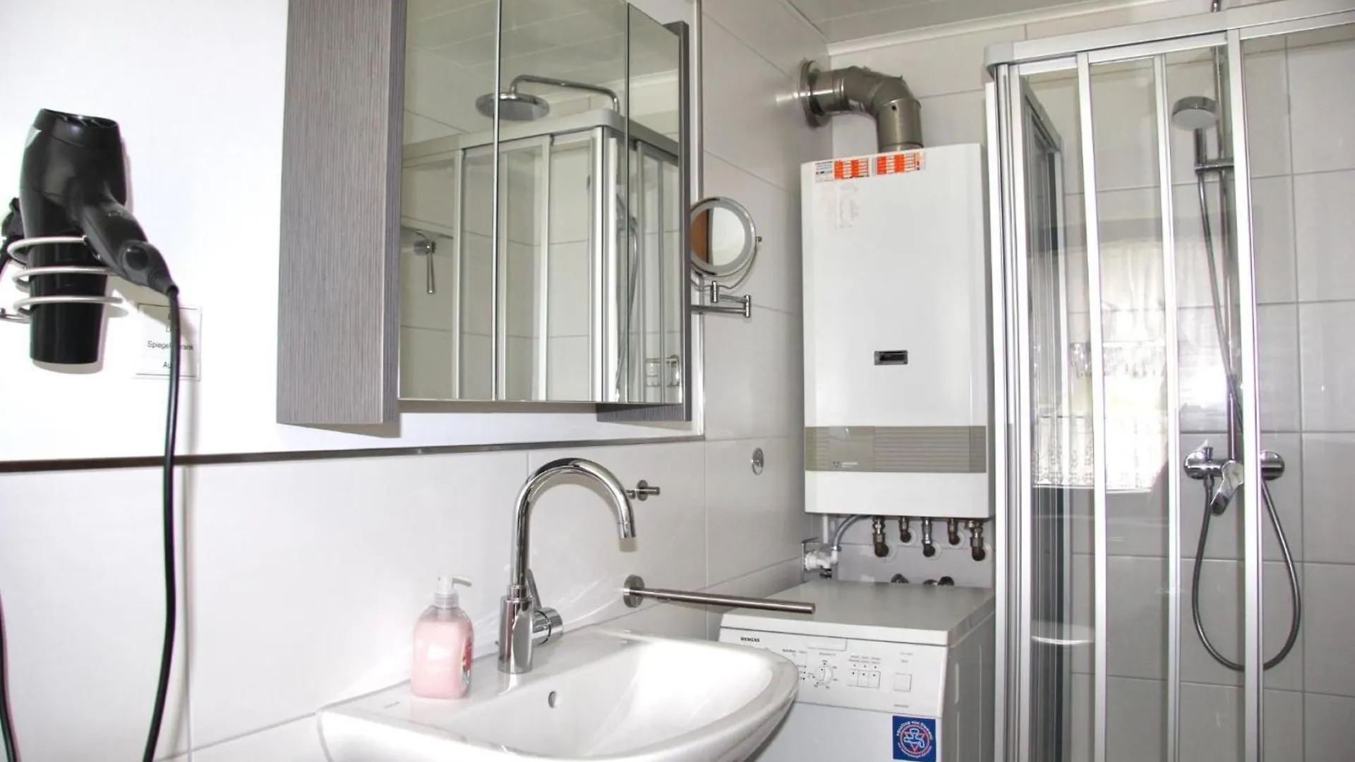 Haus Bayernblick Villa Neukirchen beim Heiligen Blut Holiday home